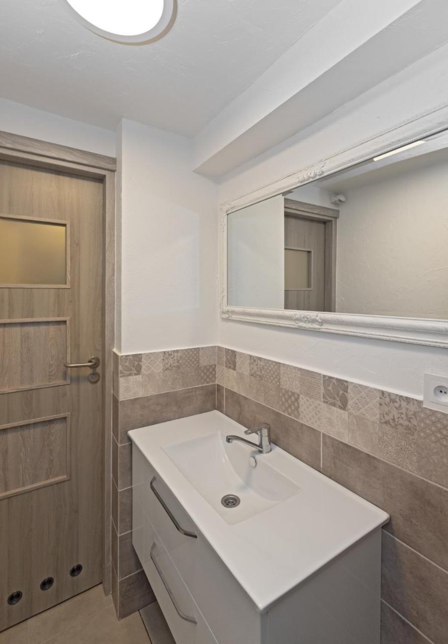 Happyinn Rooms Каунас Екстер'єр фото