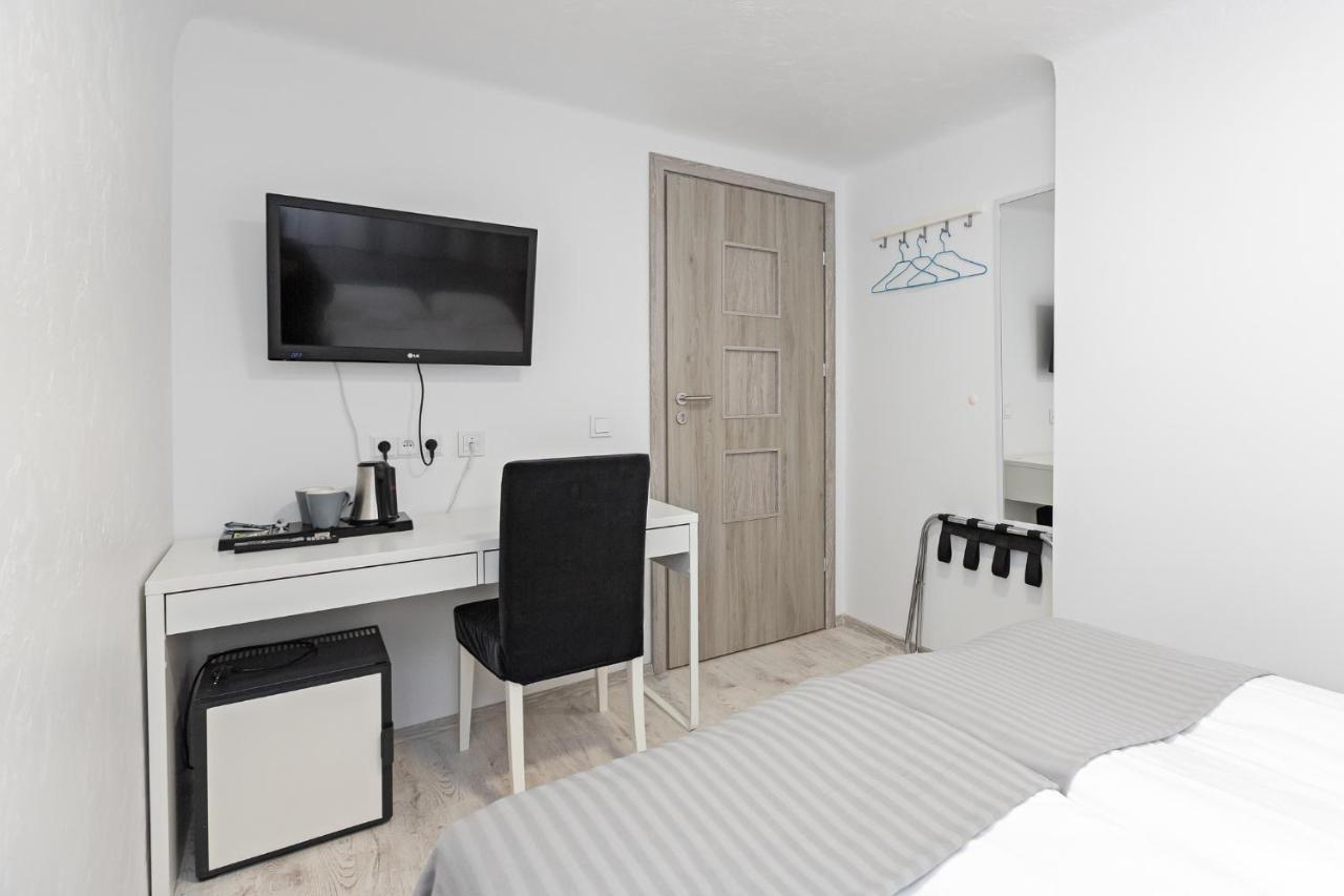 Happyinn Rooms Каунас Екстер'єр фото
